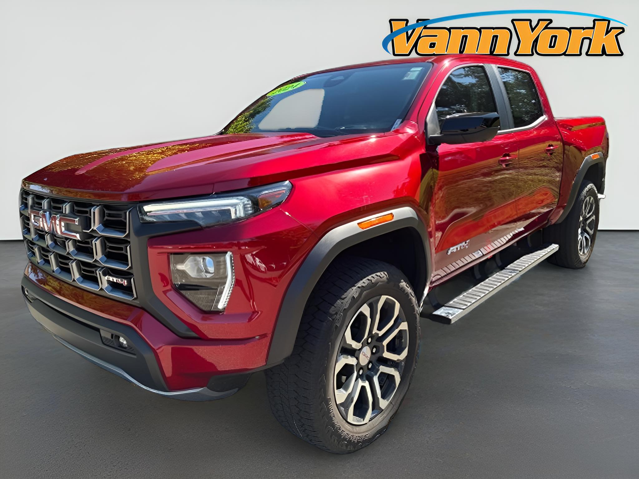 2024 GMC Canyon AT4