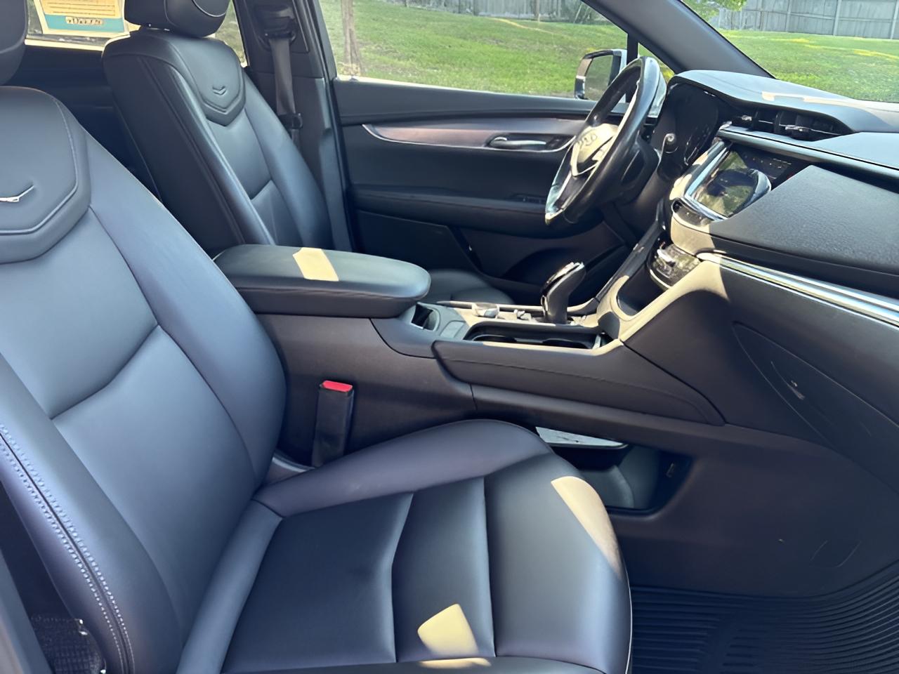2021 Cadillac XT5 FWD Luxury