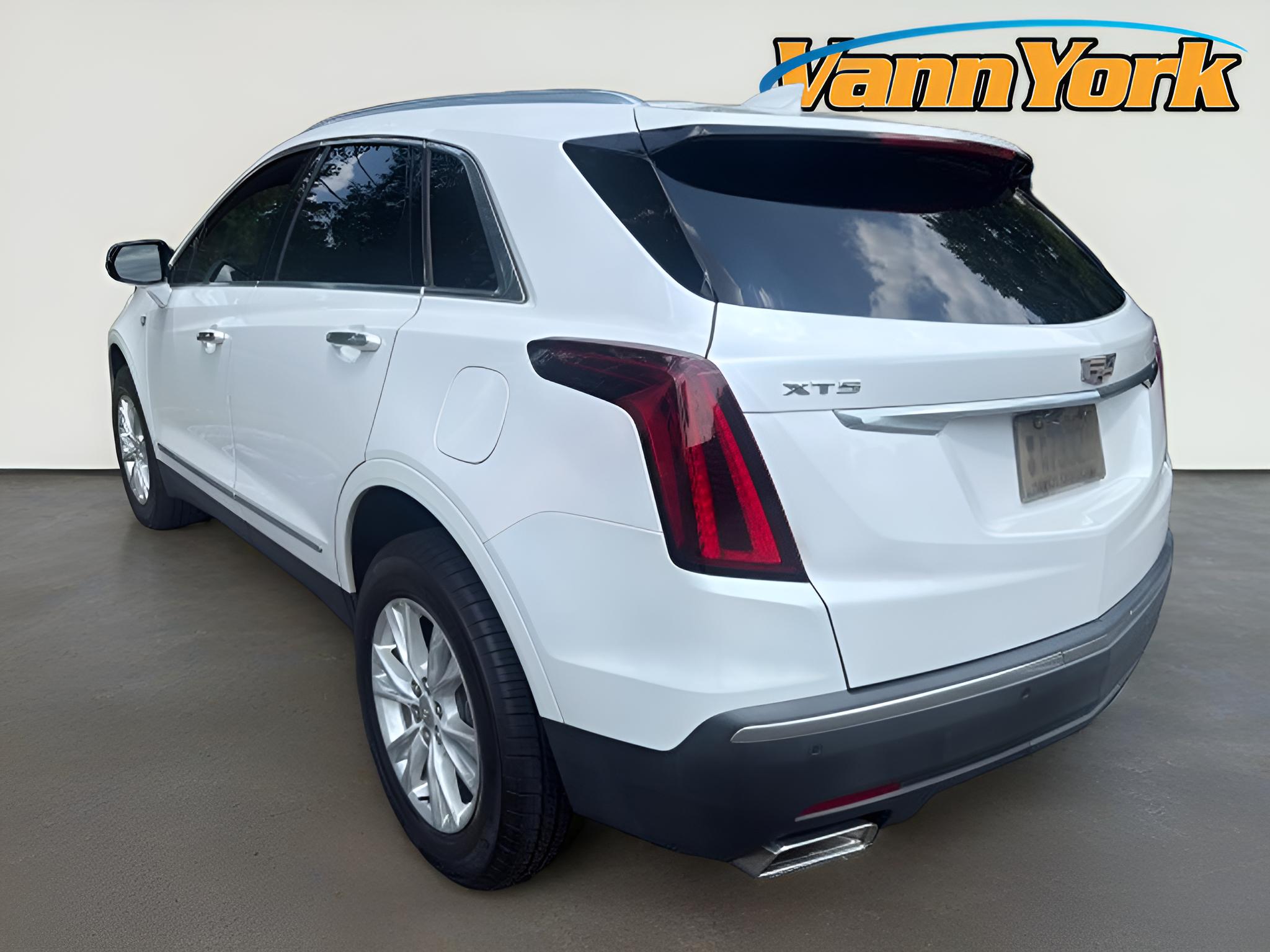 2021 Cadillac XT5 FWD Luxury