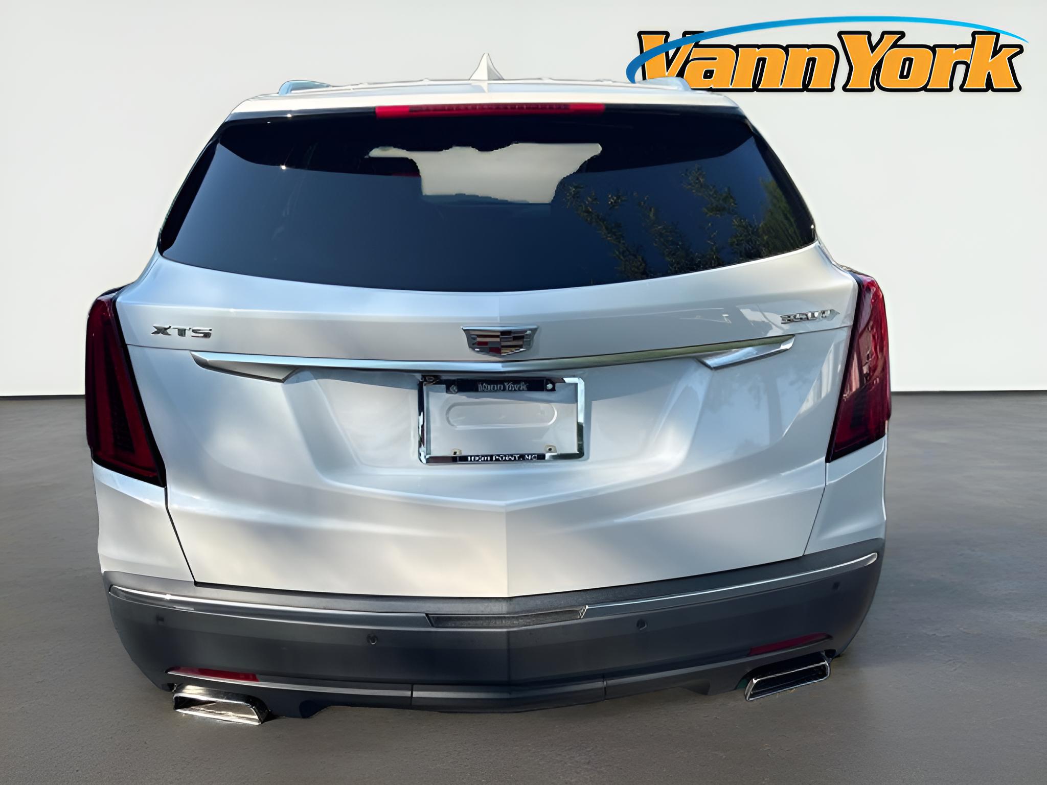 2021 Cadillac XT5 FWD Luxury