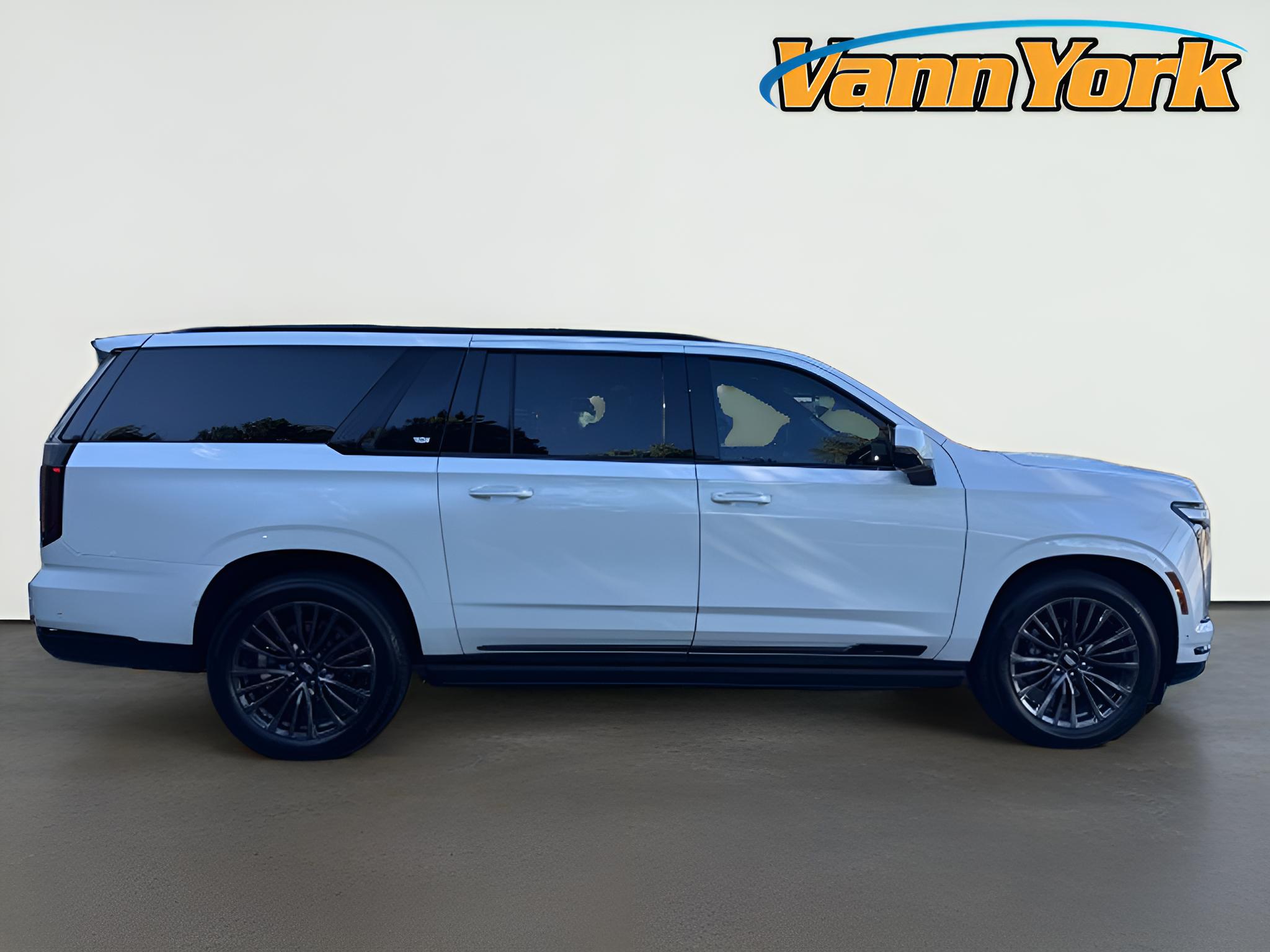 2025 Cadillac Escalade ESV Sport Platinum