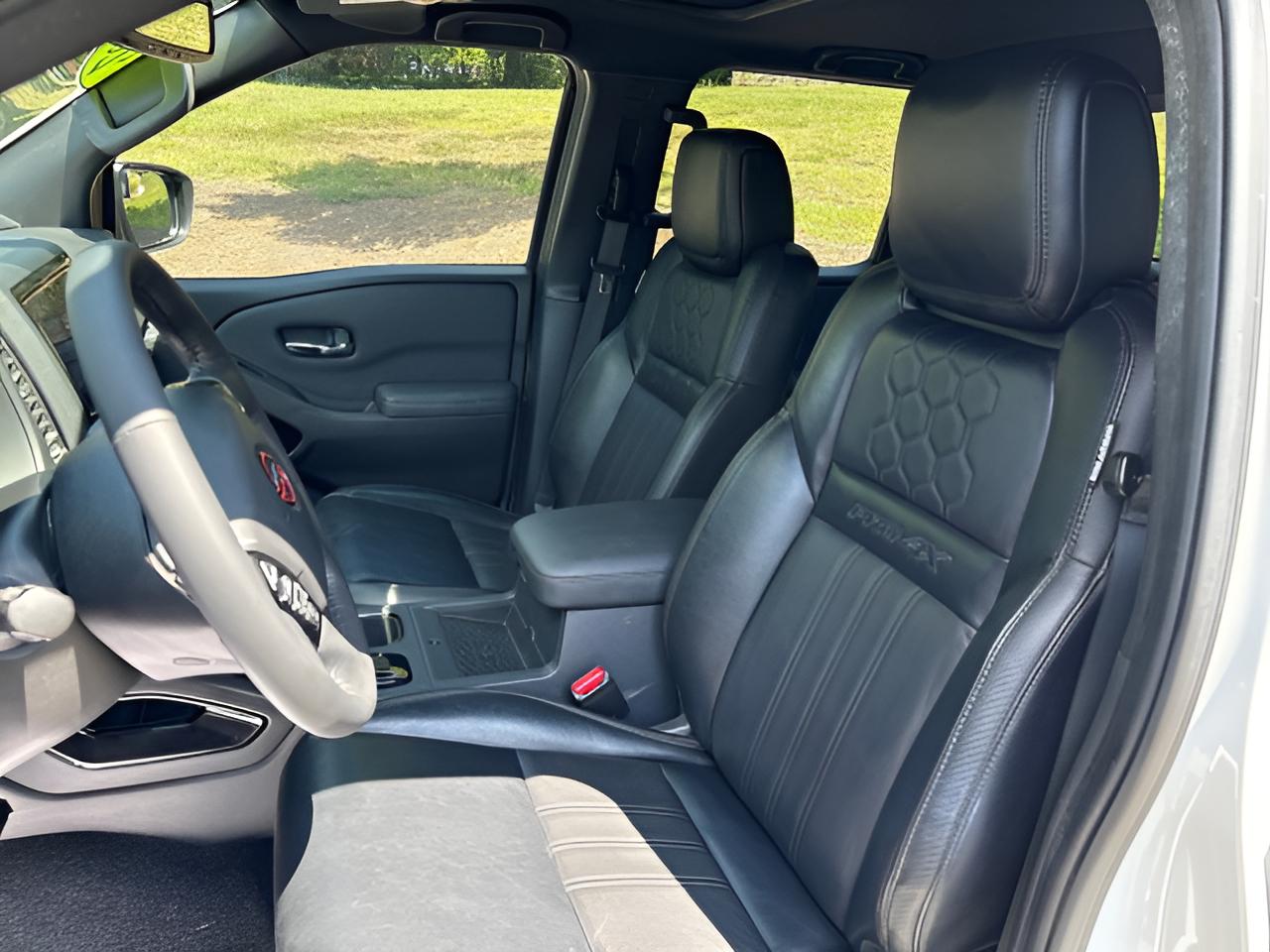 2022 Nissan Frontier Crew Cab PRO-4X 4x4