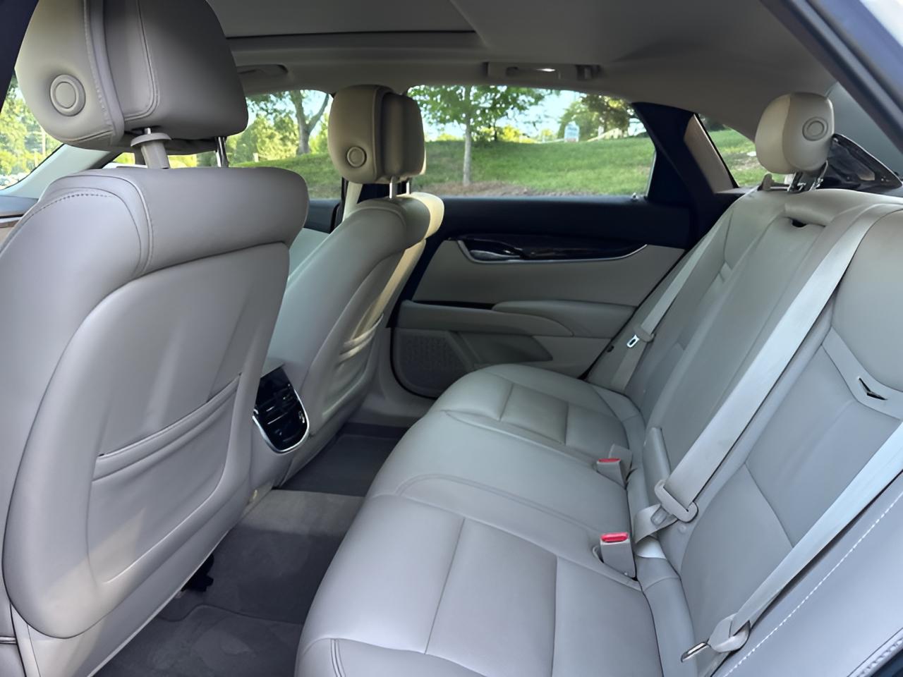 2014 Cadillac XTS Luxury