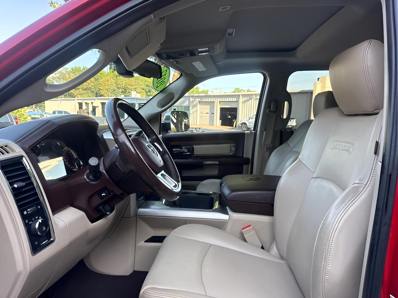 2017 RAM 2500 Laramie Mega Cab 4x4 6'4" Box