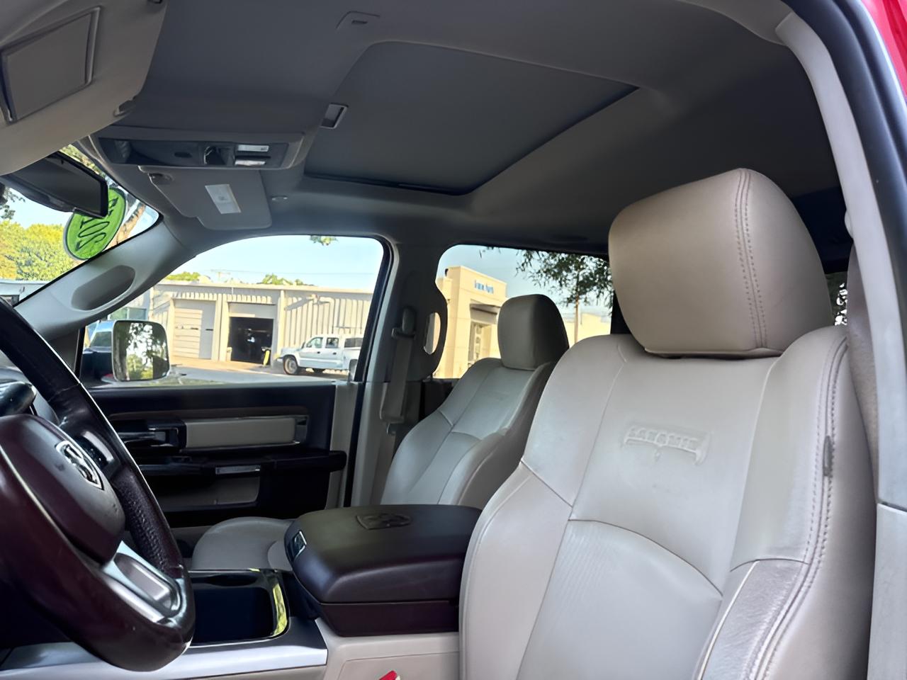 2017 RAM 2500 Laramie Mega Cab 4x4 6'4" Box