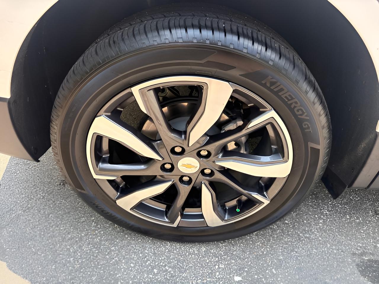 2024 Chevrolet Equinox Premier