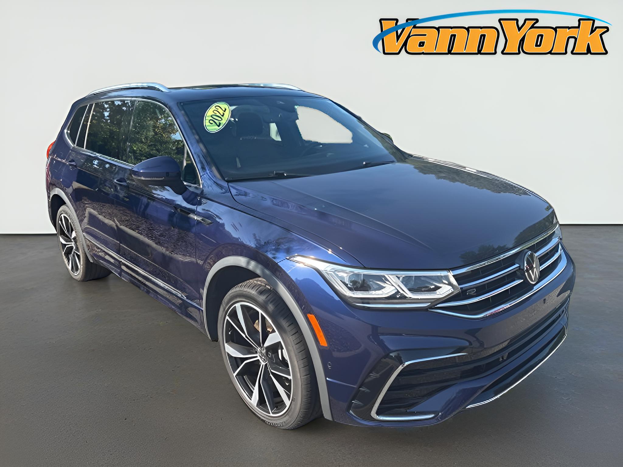 2022 Volkswagen Tiguan 2.0T SEL R-Line