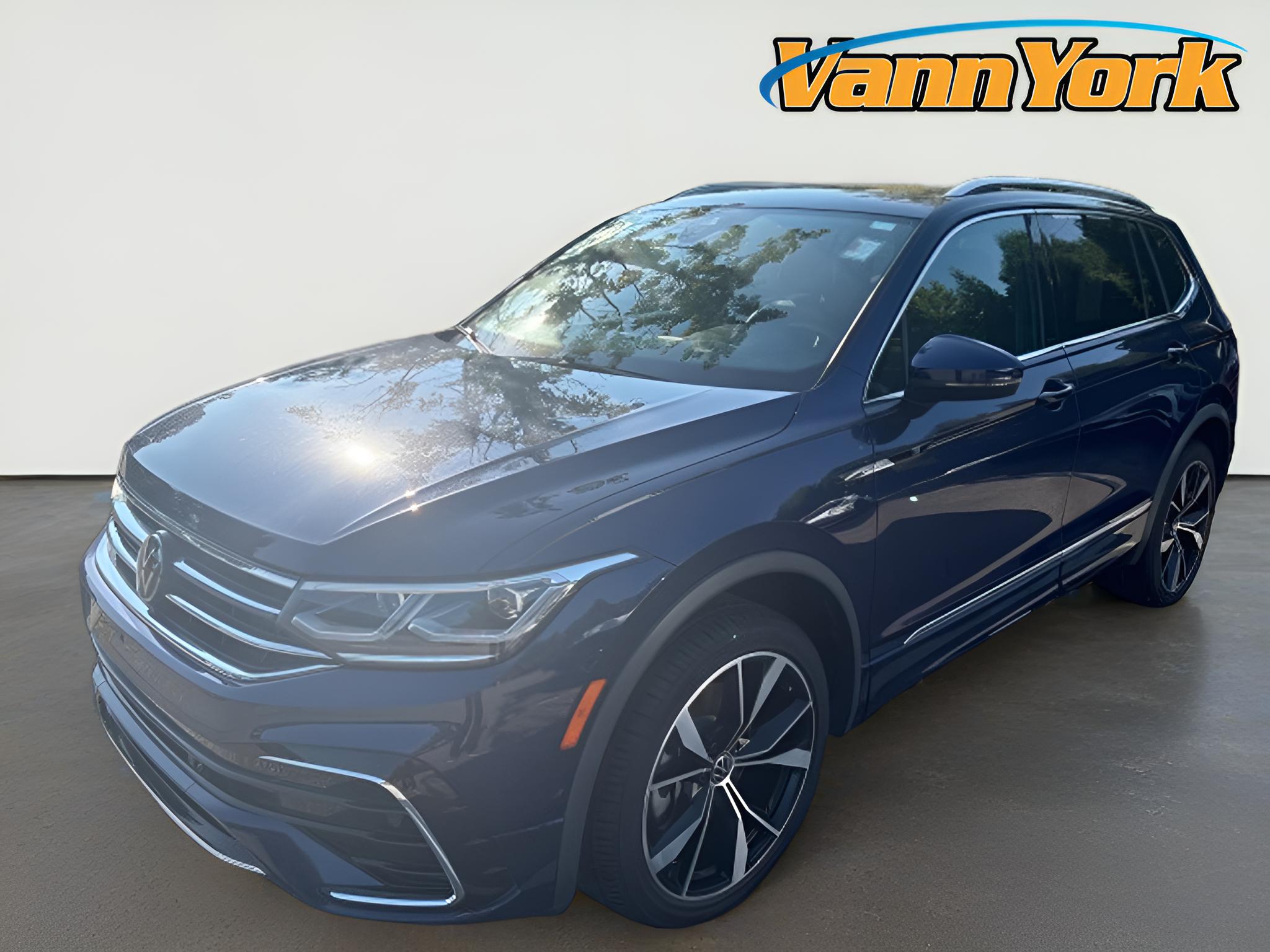 2022 Volkswagen Tiguan 2.0T SEL R-Line