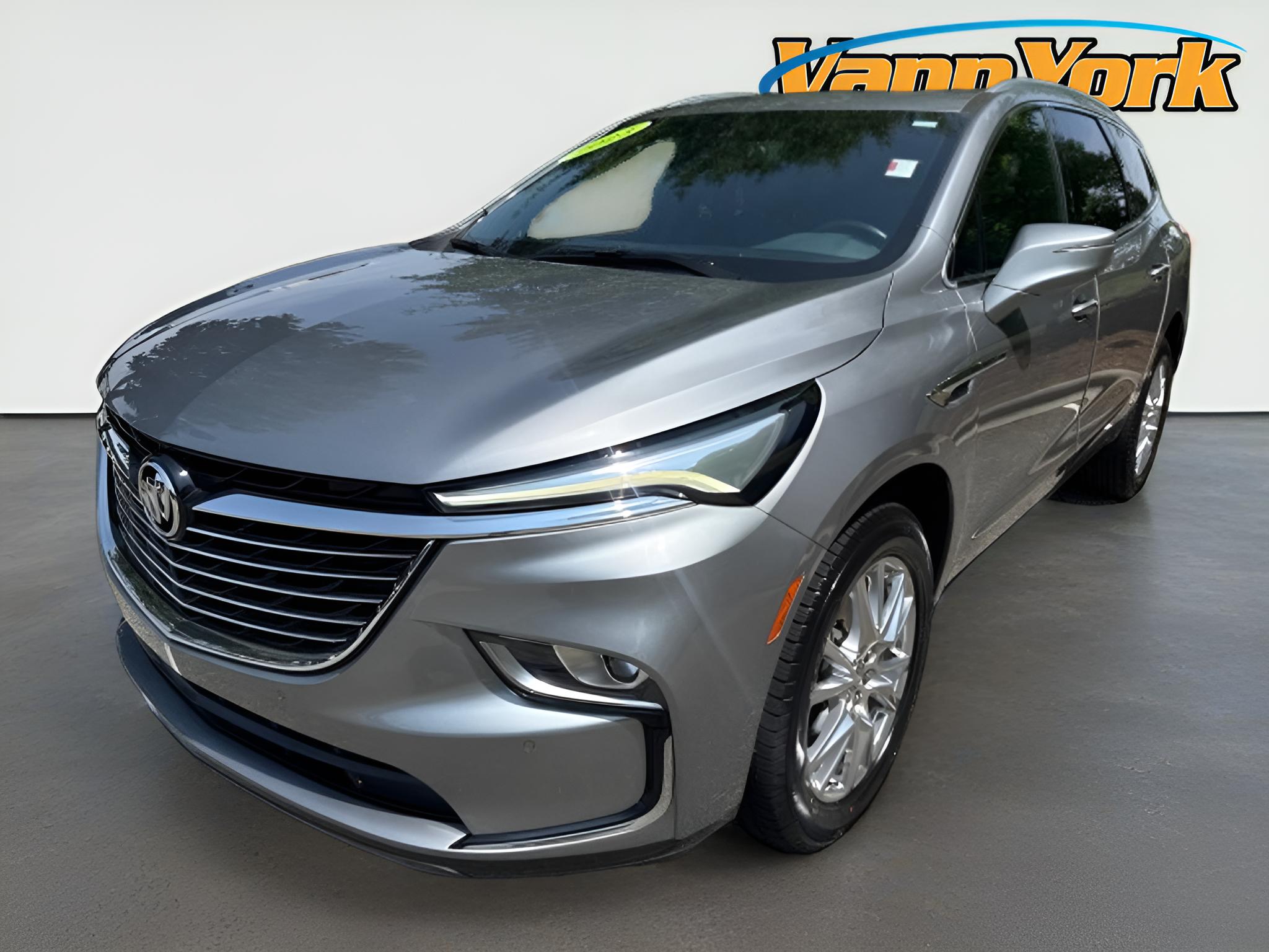 2023 Buick Enclave Essence
