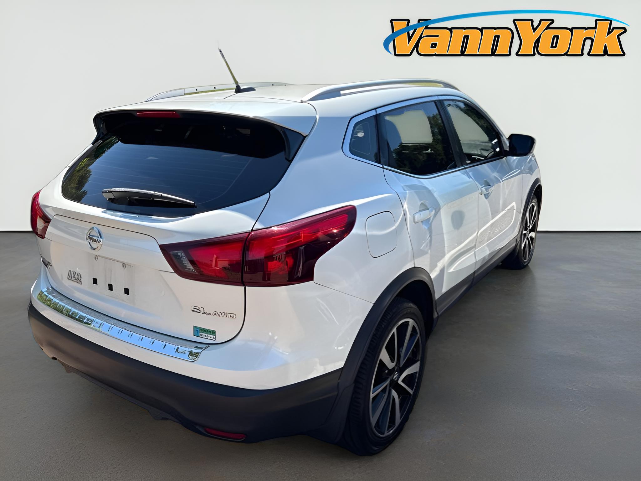 2017 Nissan Rogue Sport SL