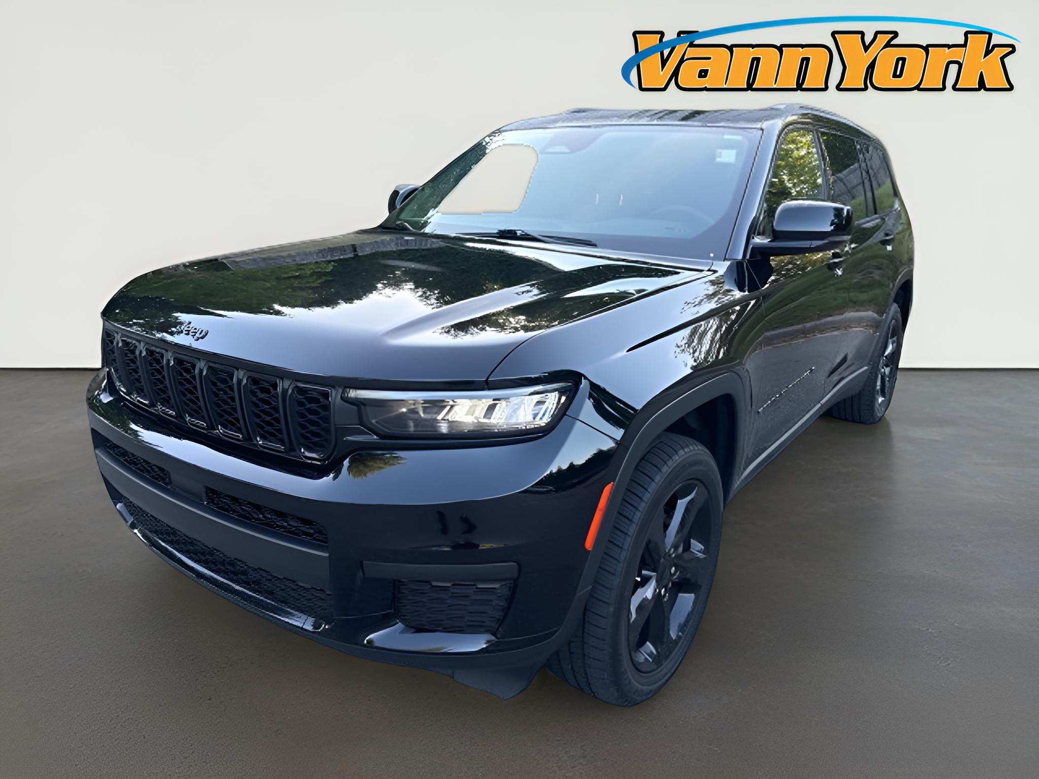 2023 Jeep Grand Cherokee L Altitude 4x4