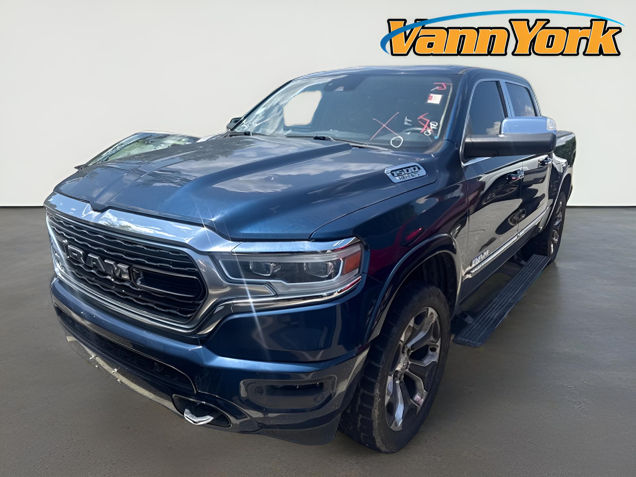2019 RAM 1500 Limited Crew Cab 4x4 5'7" Box