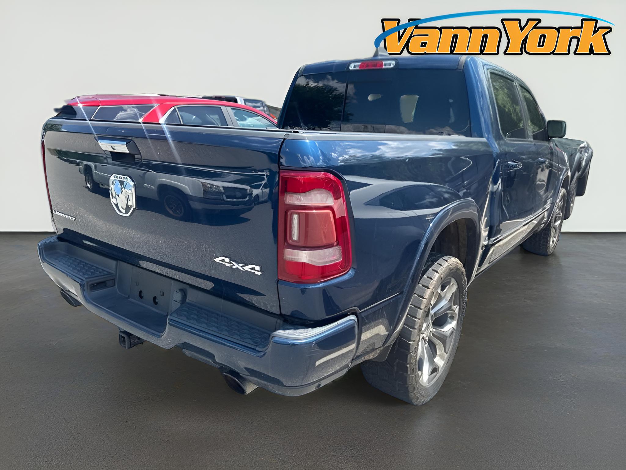2019 RAM 1500 Limited Crew Cab 4x4 5'7" Box