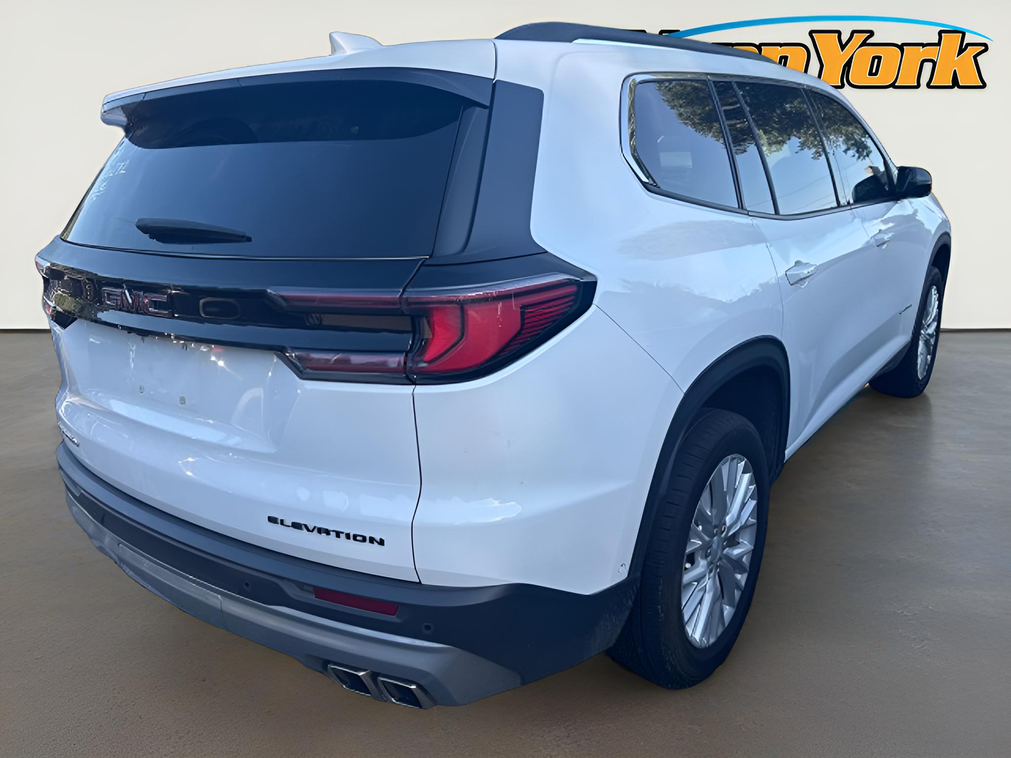 2024 GMC Acadia Elevation