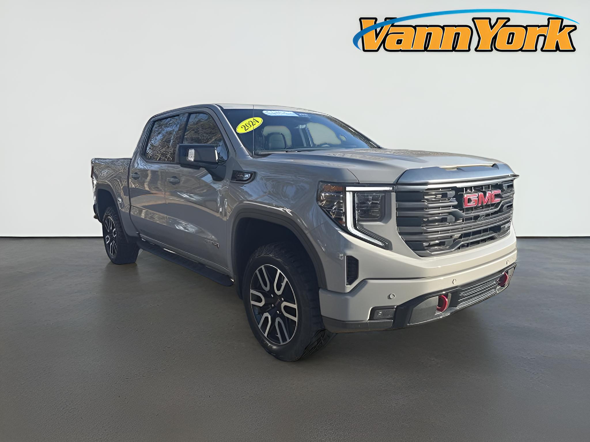 2024 GMC Sierra 1500 AT4