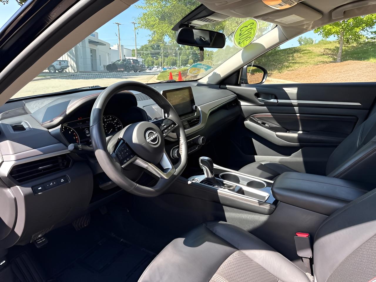2023 Nissan Altima SR FWD