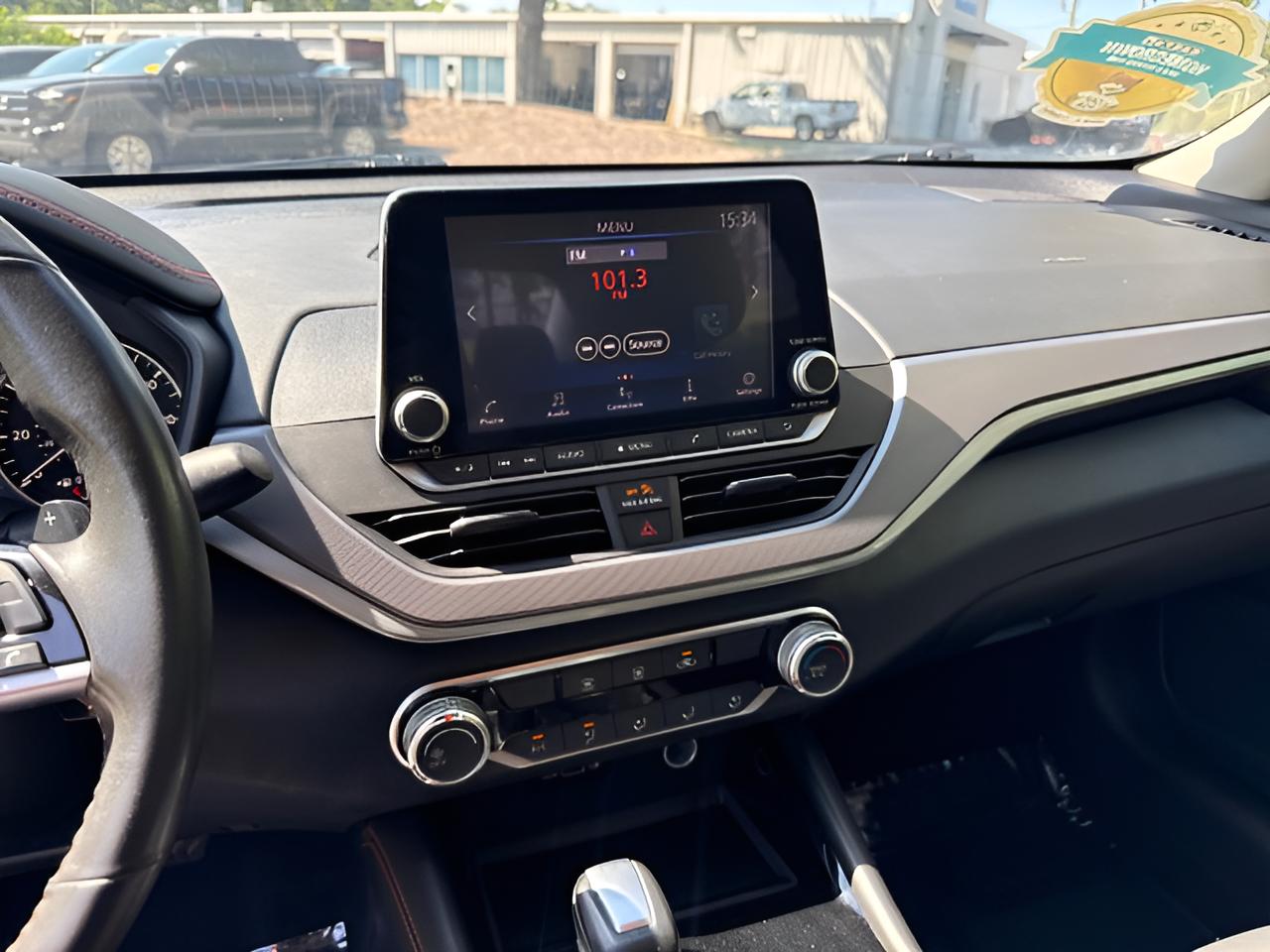 2023 Nissan Altima SR FWD