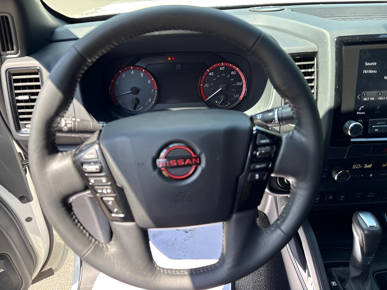 2022 Nissan Frontier Crew Cab PRO-4X 4x4