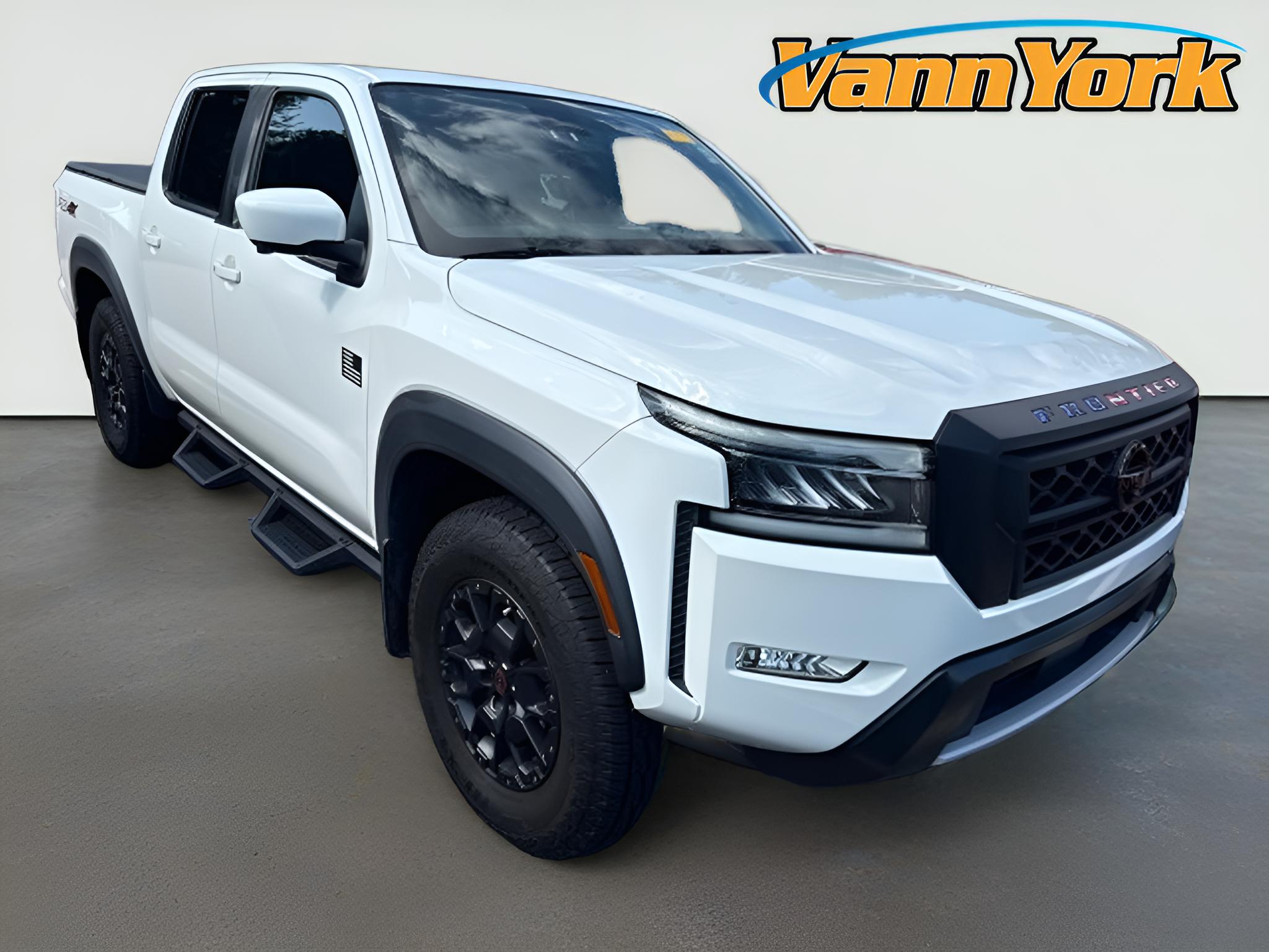 2022 Nissan Frontier Crew Cab PRO-4X 4x4