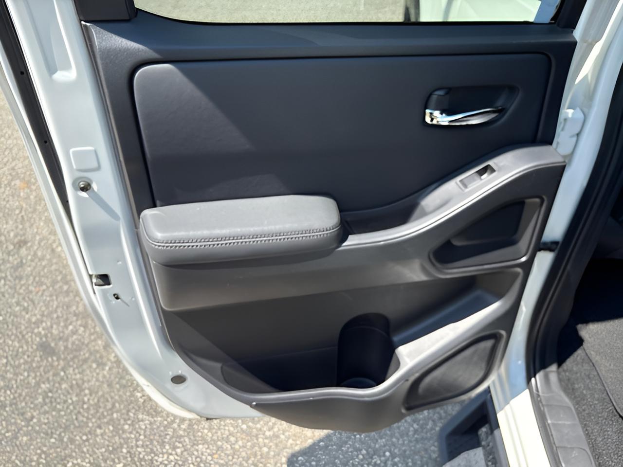 2022 Nissan Frontier Crew Cab PRO-4X 4x4