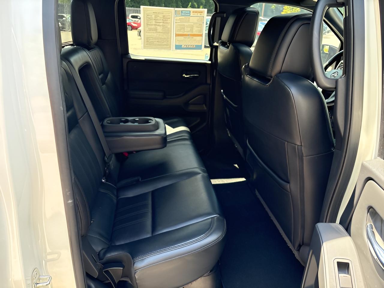 2022 Nissan Frontier Crew Cab PRO-4X 4x4