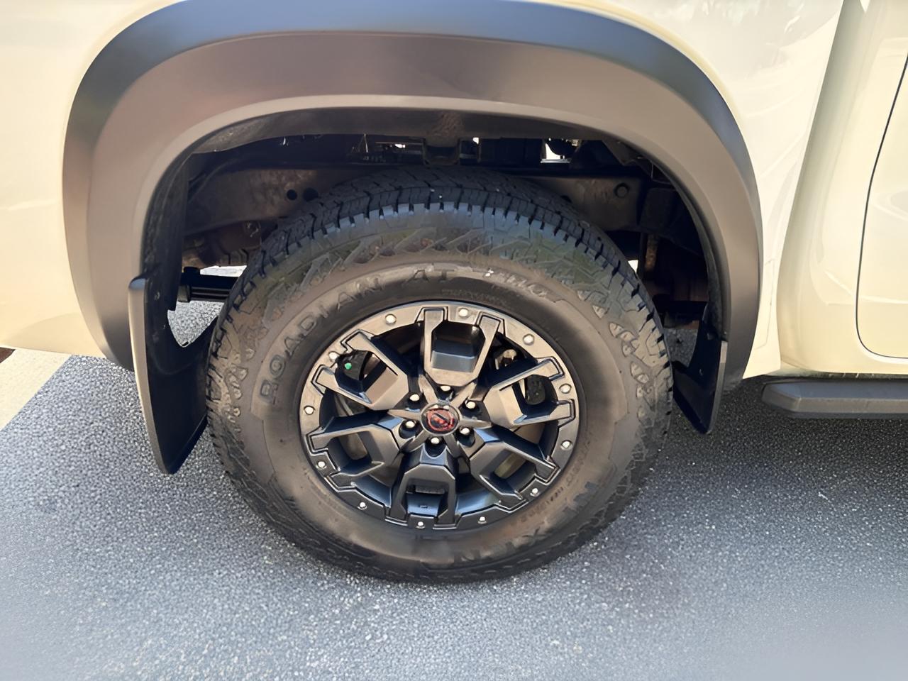 2022 Nissan Frontier Crew Cab PRO-4X 4x4
