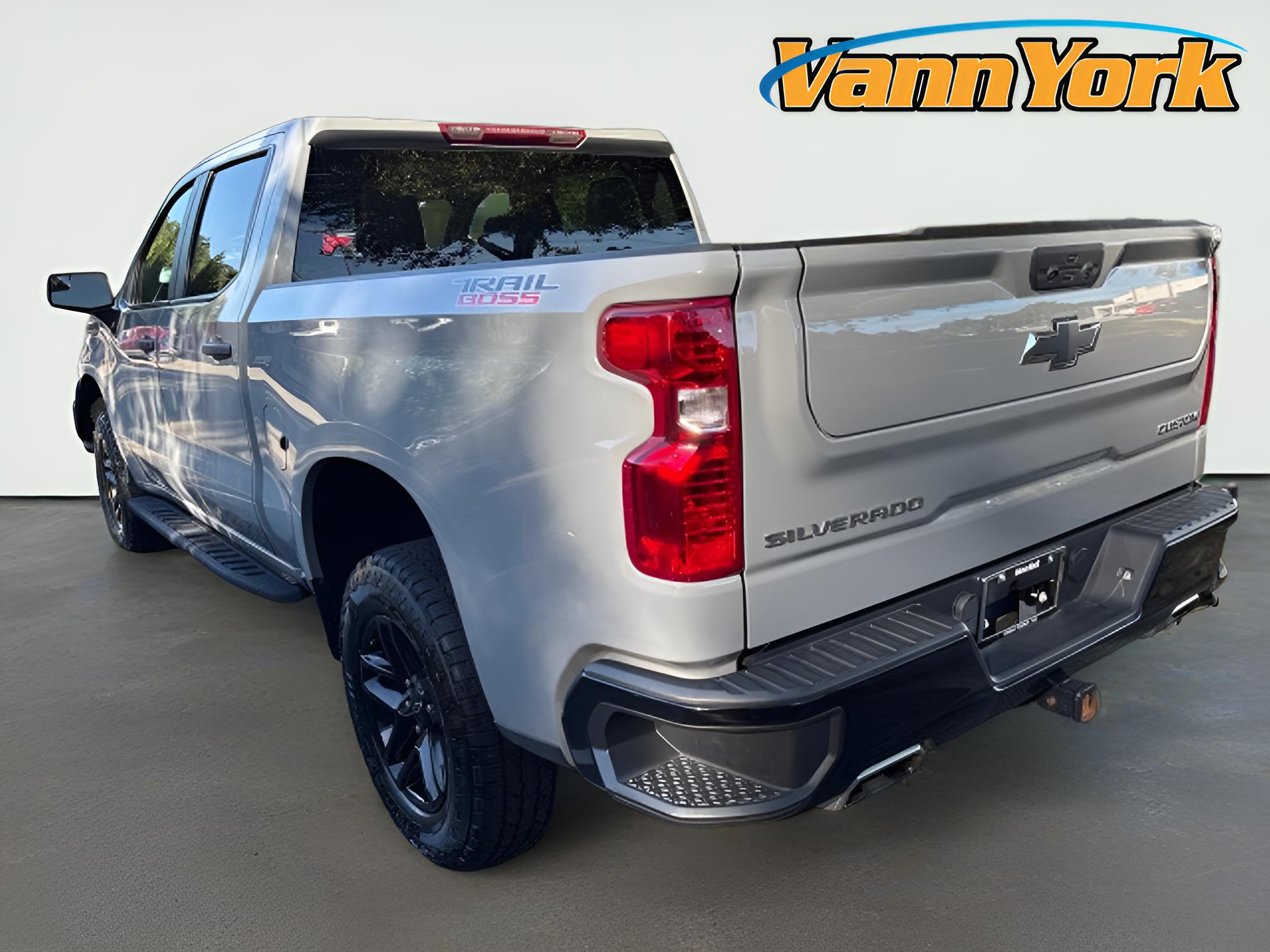 2024 Chevrolet Silverado 1500 Custom Trail Boss
