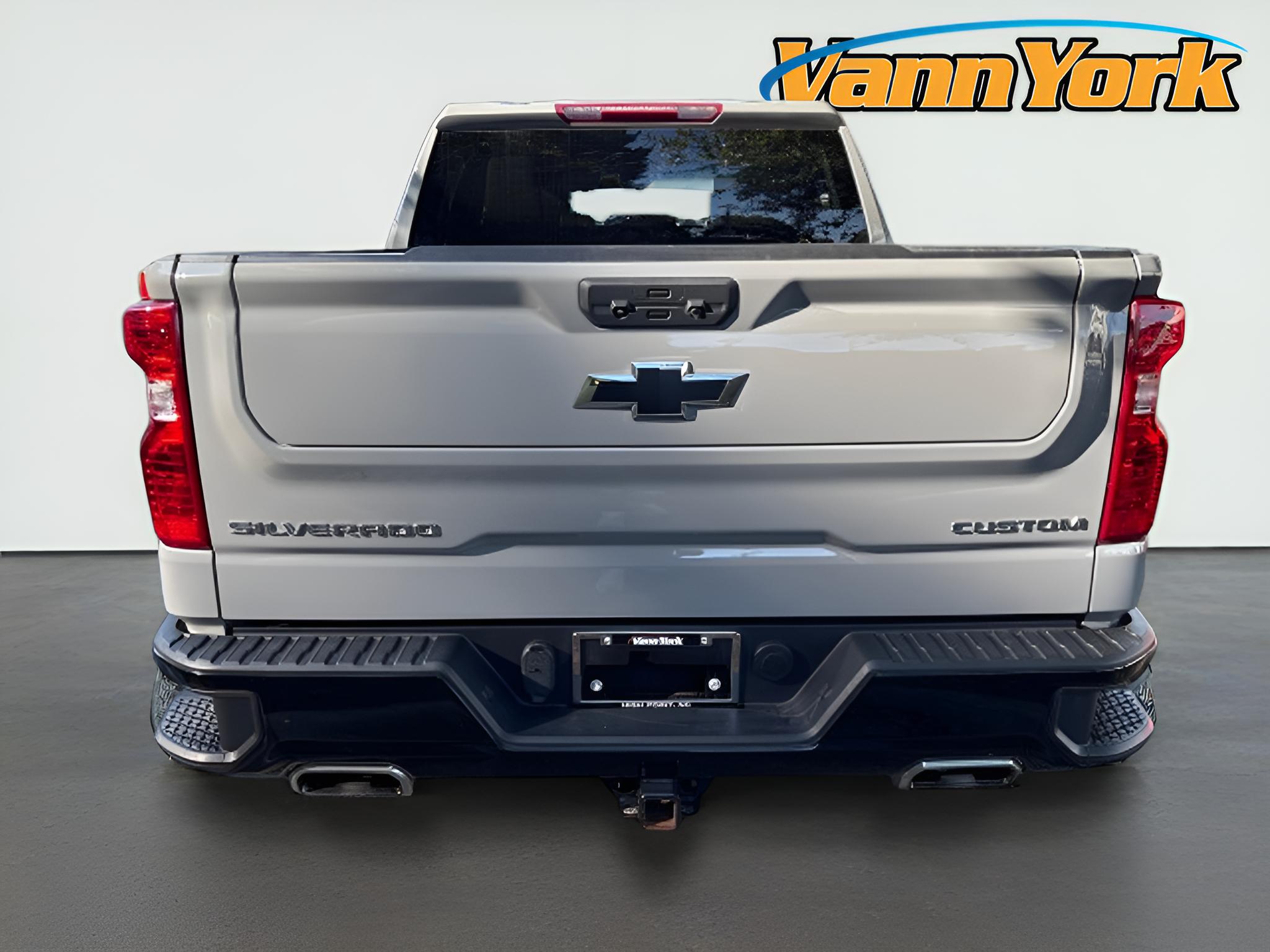 2024 Chevrolet Silverado 1500 Custom Trail Boss