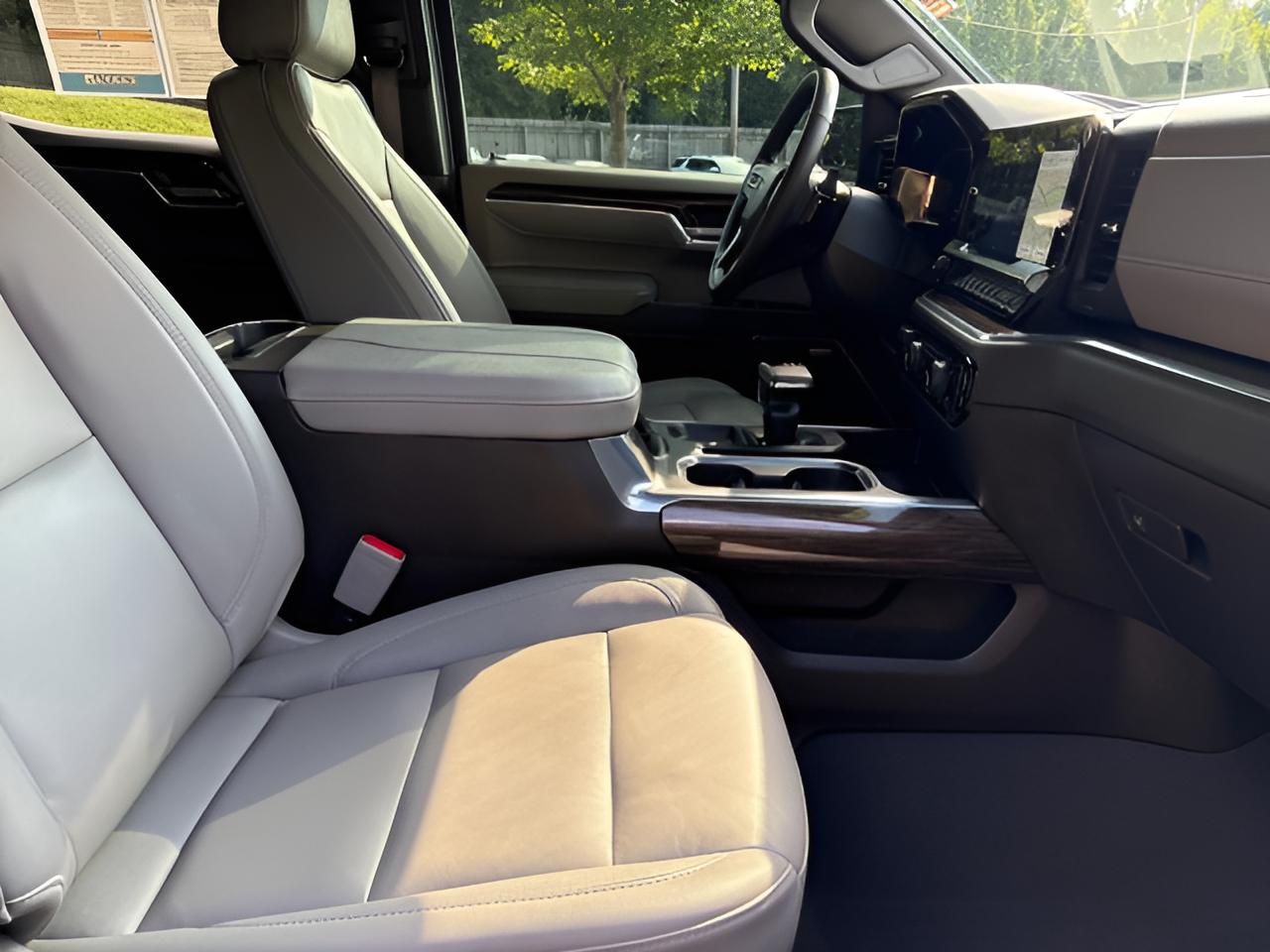 2025 Chevrolet Silverado 1500 LT Trail Boss