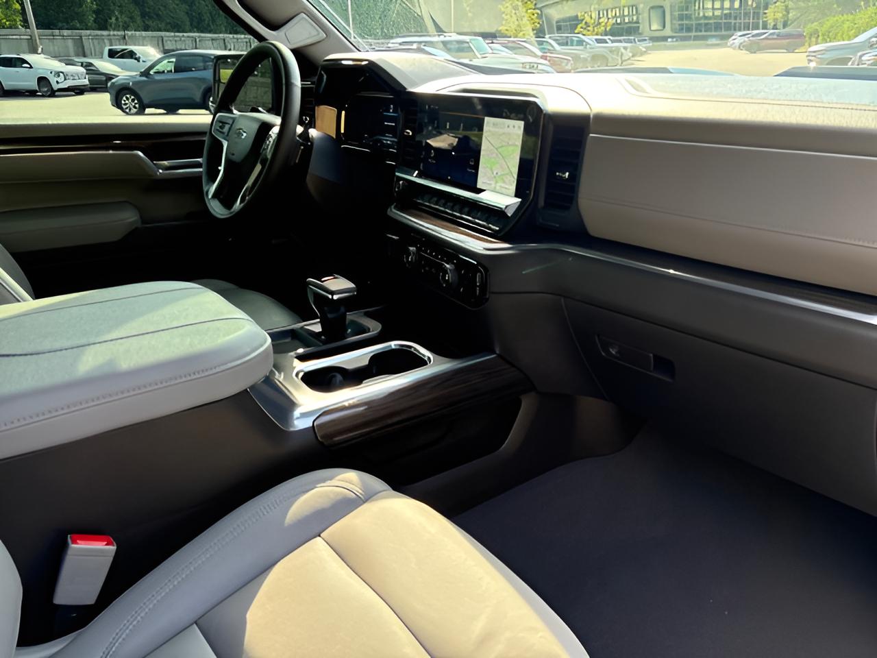 2025 Chevrolet Silverado 1500 LT Trail Boss