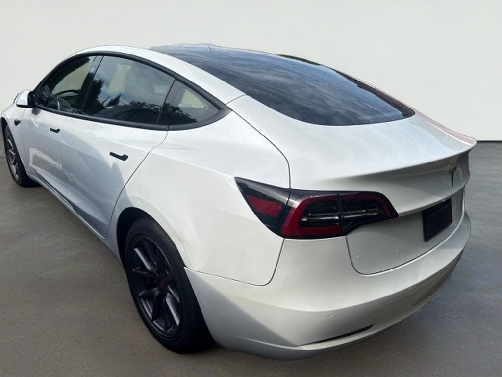 2021 Tesla Model 3 Standard Range Plus Rear-Wheel Drive