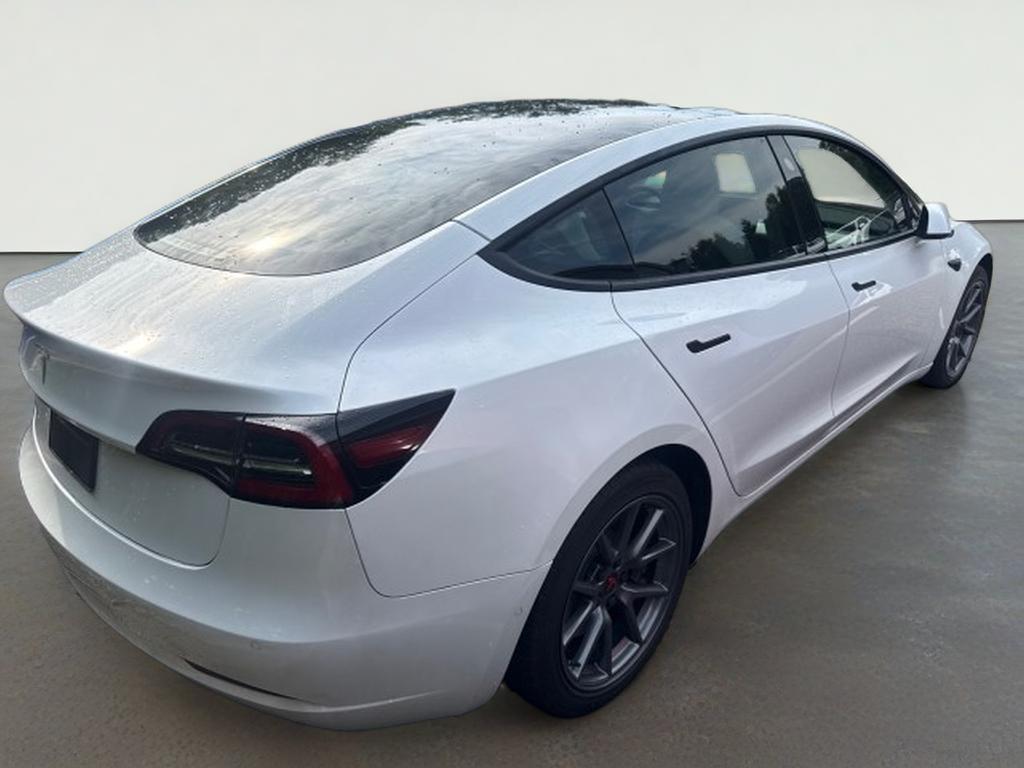 2021 Tesla Model 3 Standard Range Plus Rear-Wheel Drive