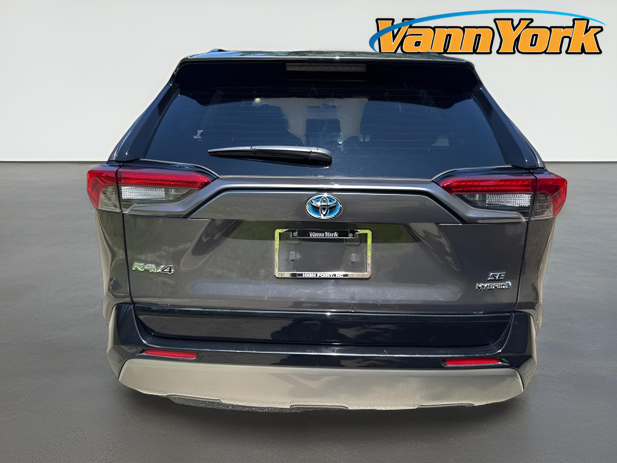 2023 Toyota RAV4 Hybrid SE