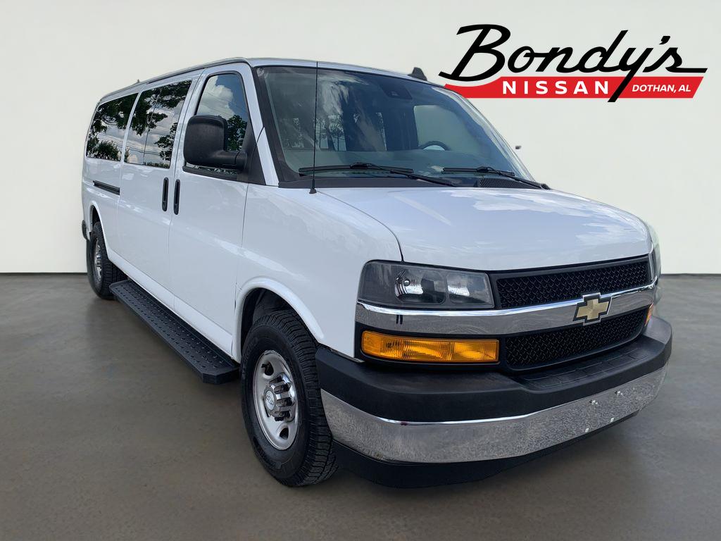 2019 Chevrolet Express 3500 LT Extended's photo