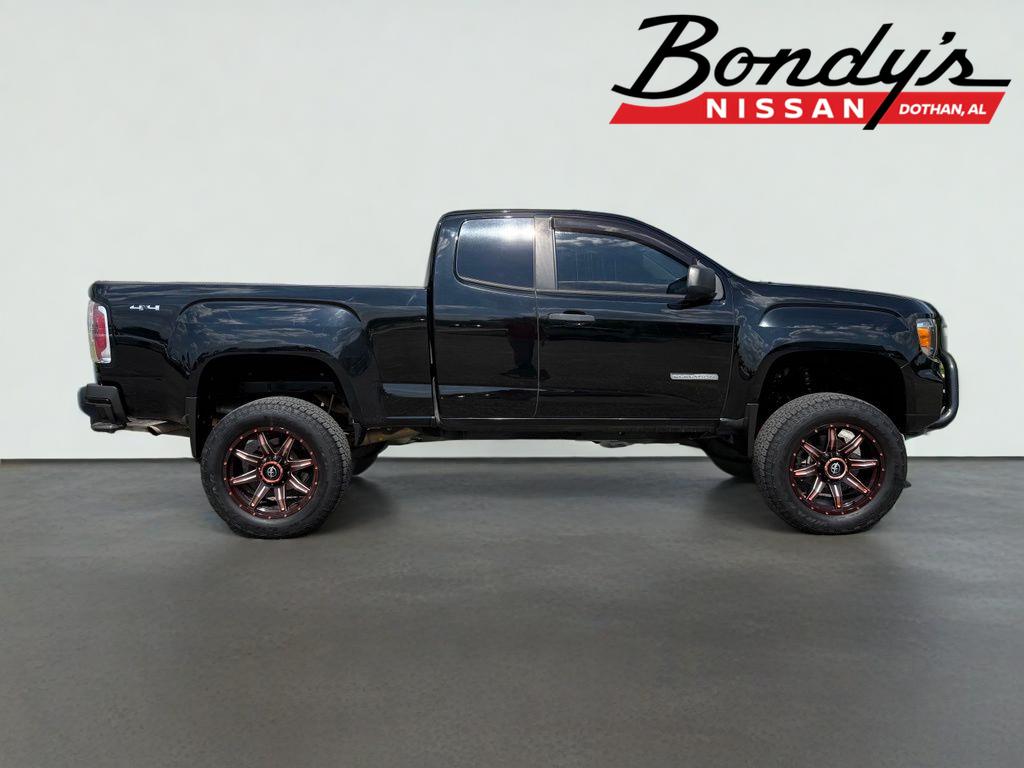 2022 GMC Canyon Elevation Standard