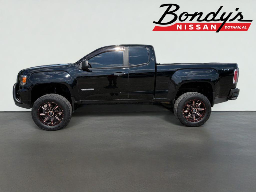 2022 GMC Canyon Elevation Standard