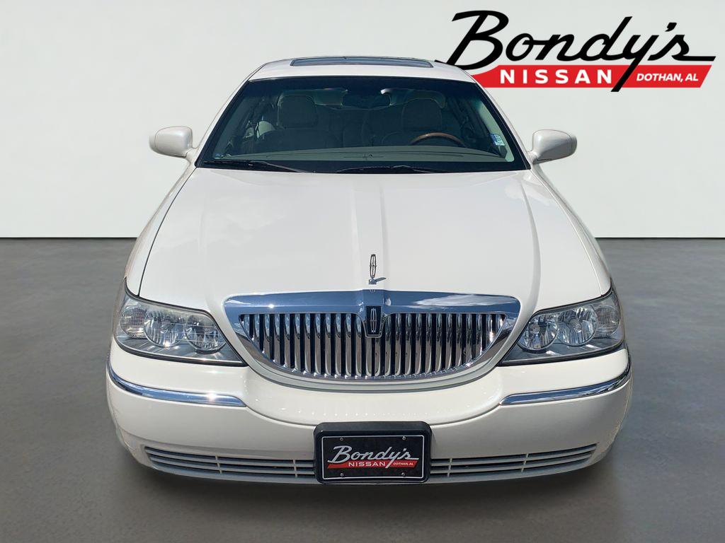 2004 Lincoln Town Car Ultimate