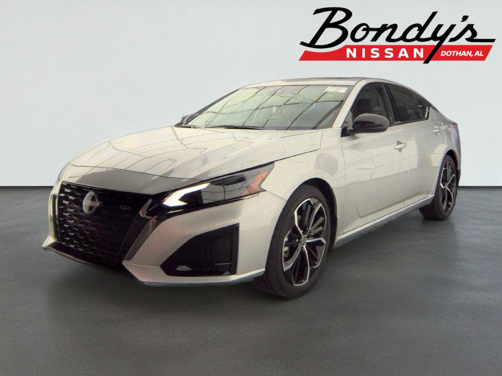 2025 Nissan Altima 2.5 SR
