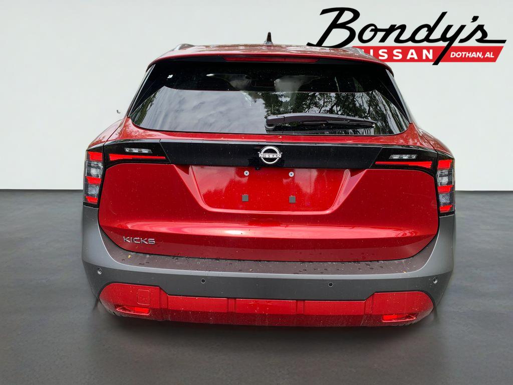 2026 Nissan Kicks SV
