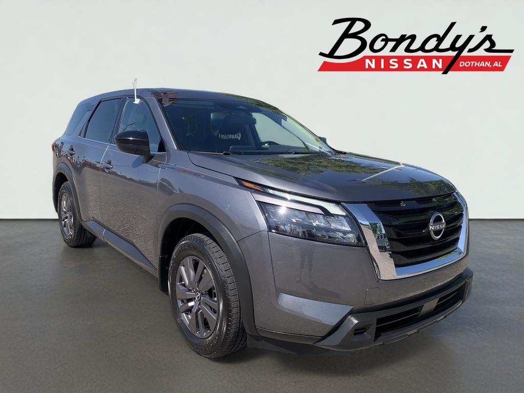 2024 Nissan Pathfinder S