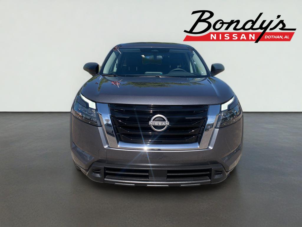 2024 Nissan Pathfinder S