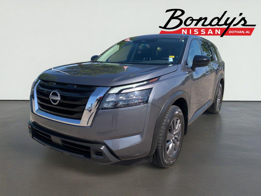2024 Nissan Pathfinder S