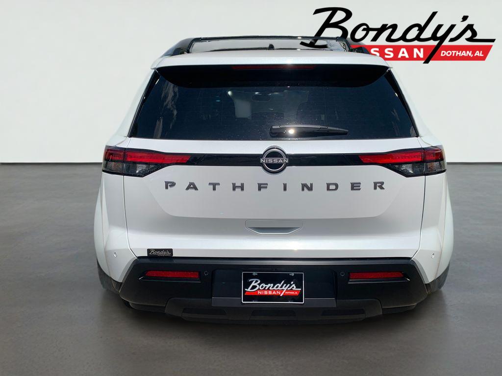2026 Nissan Pathfinder SV