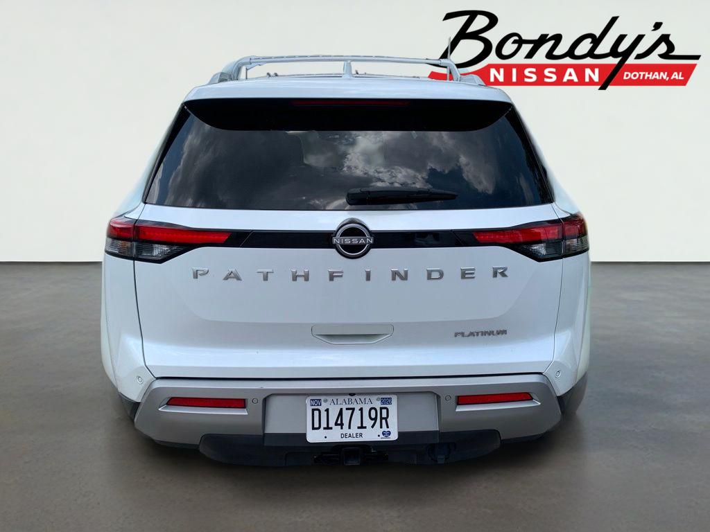 2025 Nissan Pathfinder Platinum