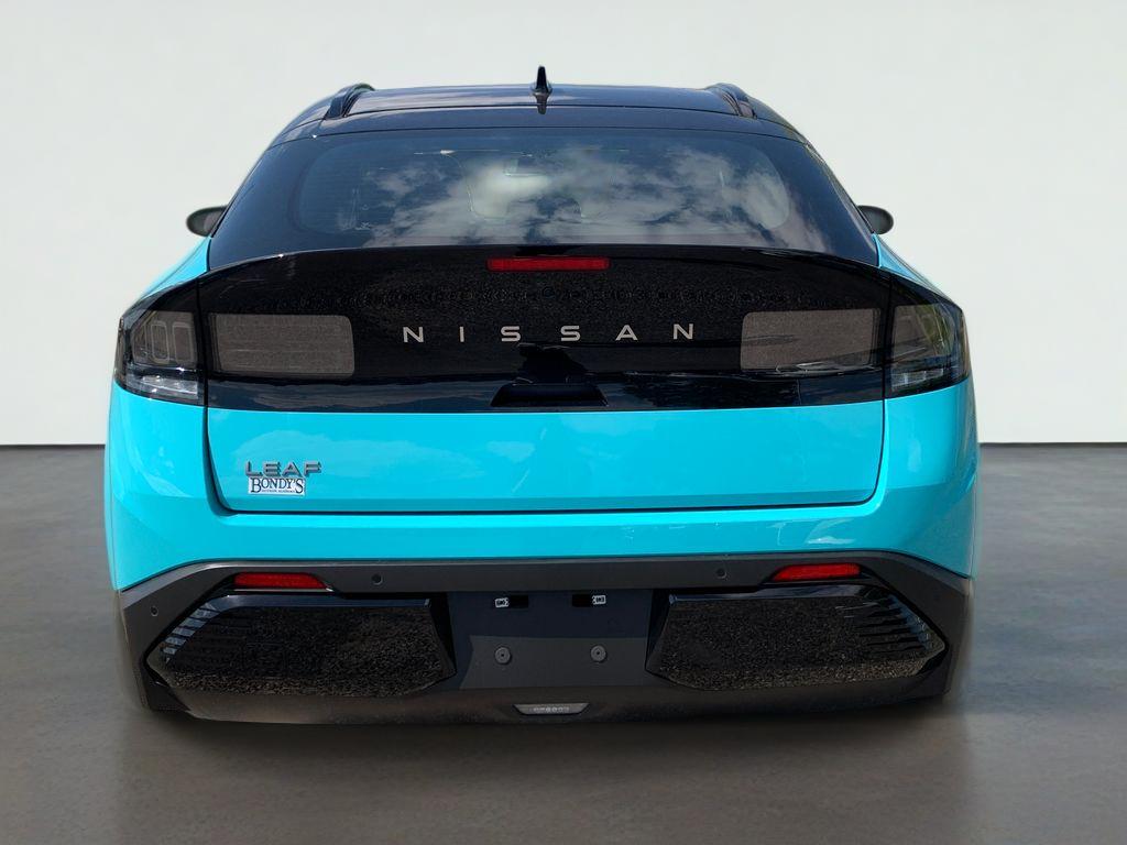 2026 Nissan LEAF Platinum+