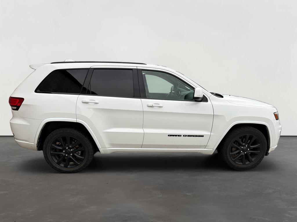 2021 Jeep Grand Cherokee Laredo X 4x2