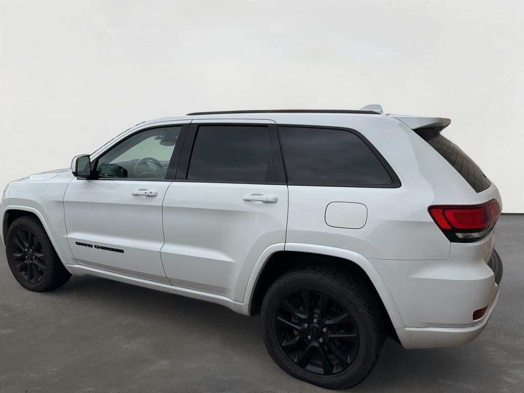 2021 Jeep Grand Cherokee Laredo X 4x2