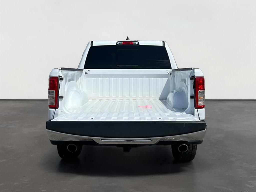 2022 RAM 1500 Big Horn Crew Cab 4x4 5'7" Box