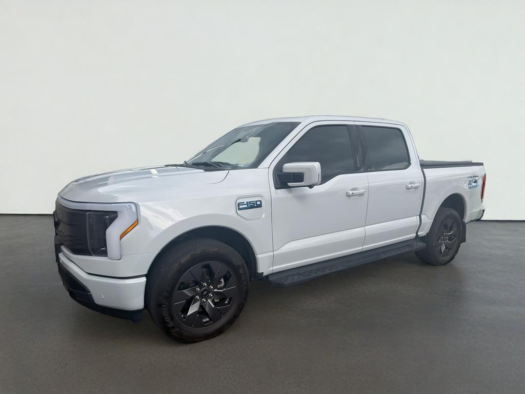 2025 Ford F-150 Lariat 4x4 SuperCrew 5-1/2 Box's photo