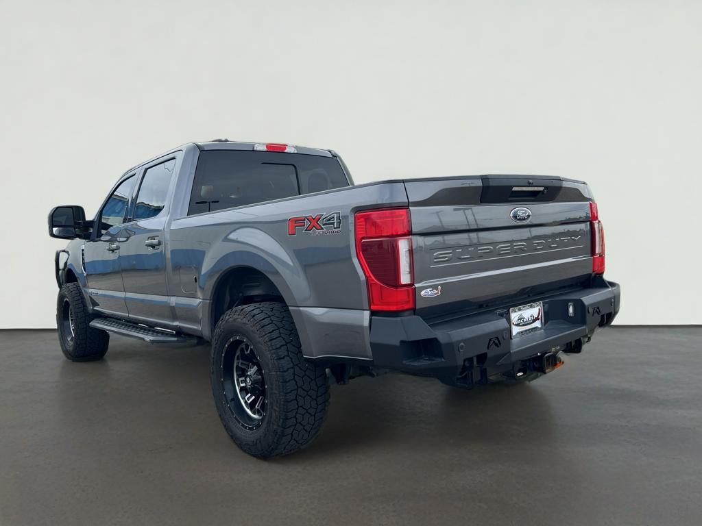 2022 Ford F-350 LARIAT
